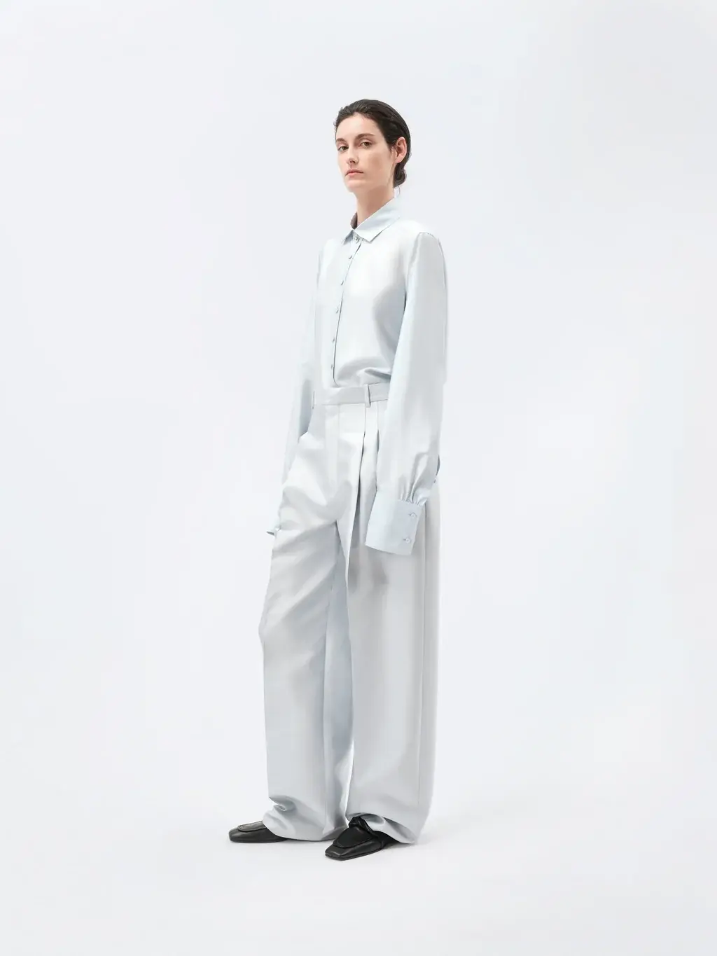 CARVEN