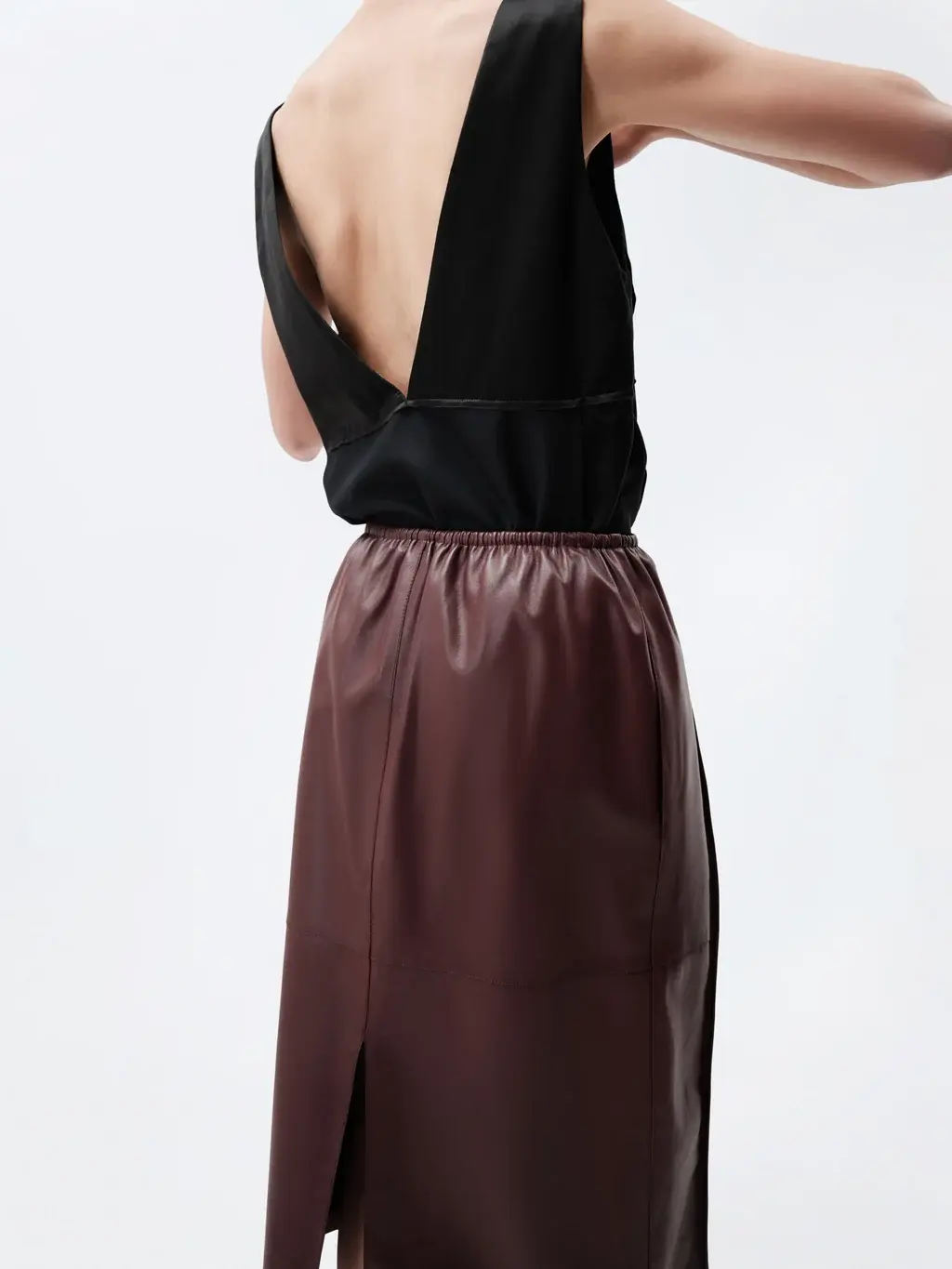 CARVEN