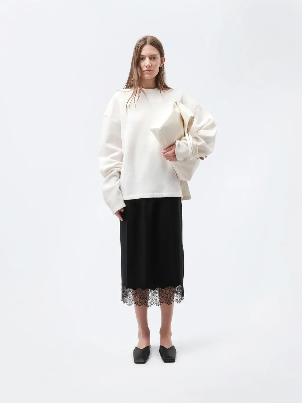 CARVEN
