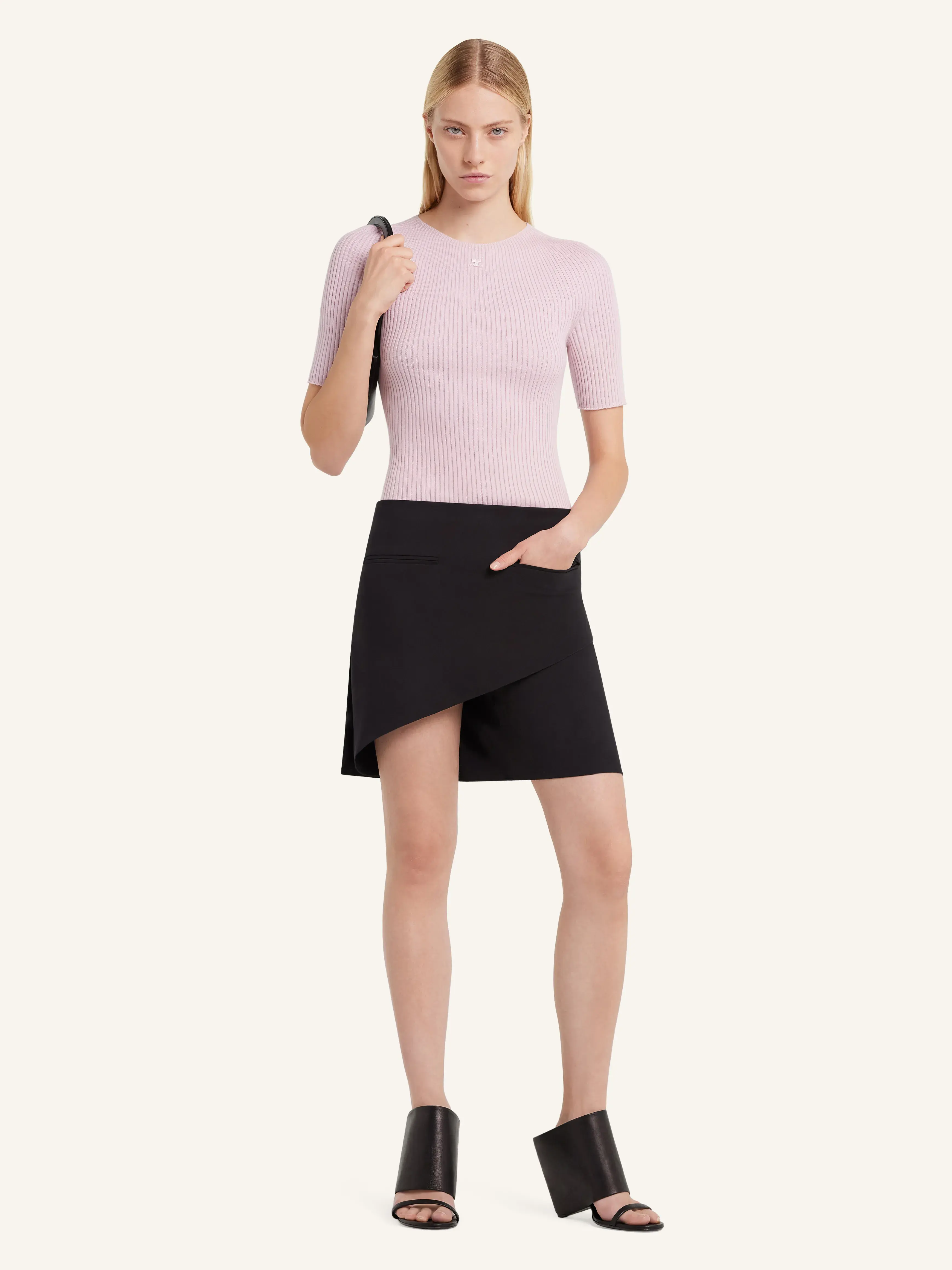 COURREGES