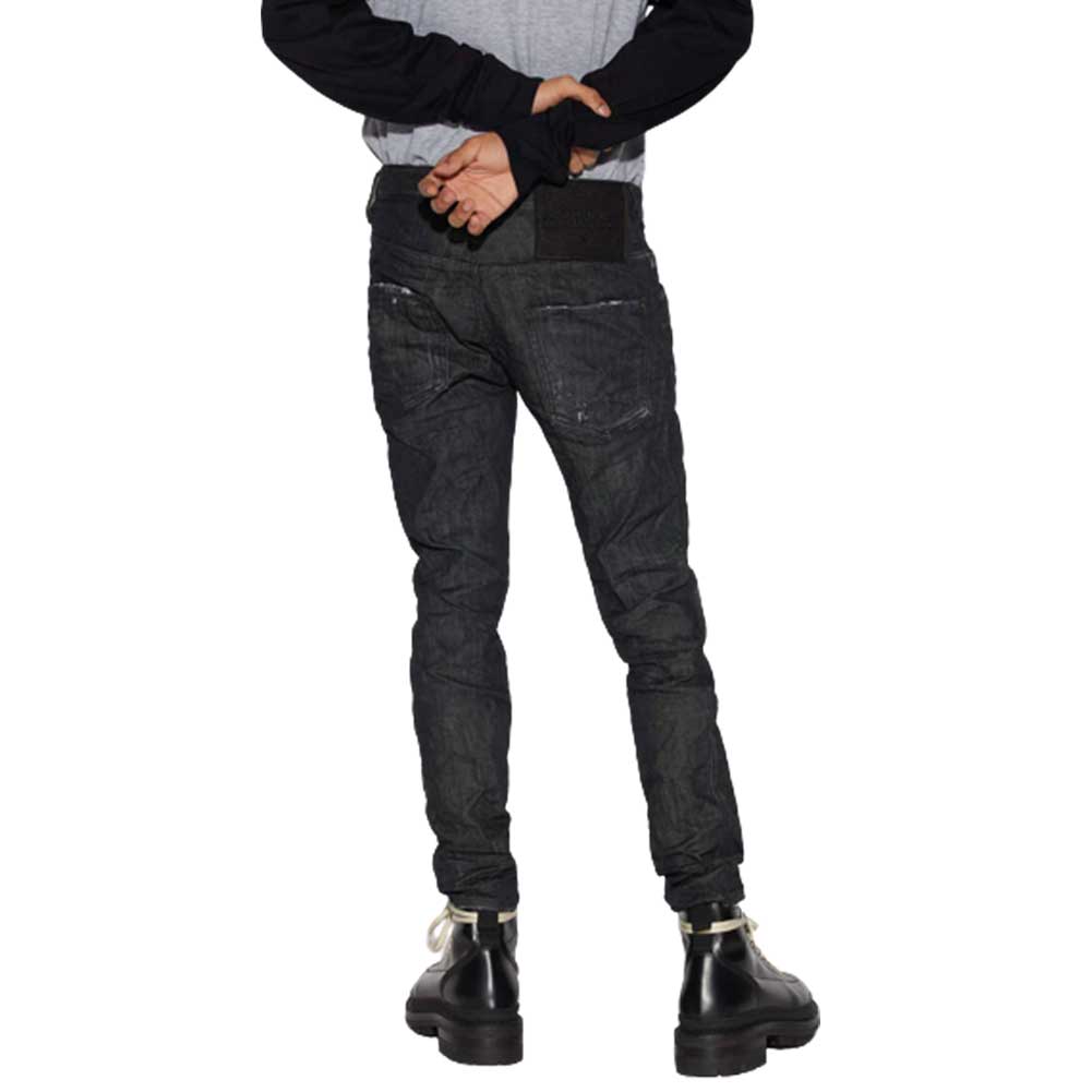 DSQUARED2