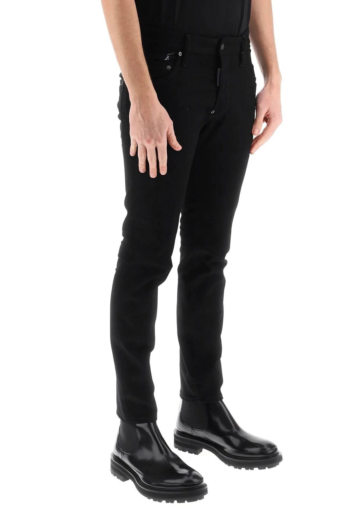 DSQUARED2