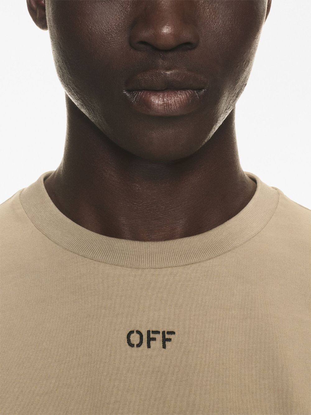 OFF WHITE