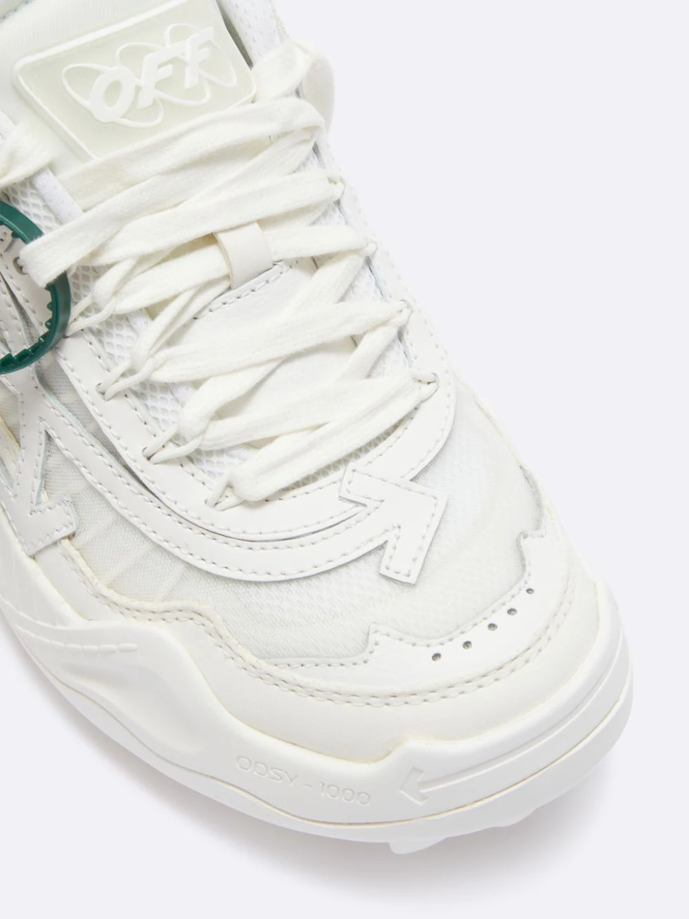 OFF WHITE