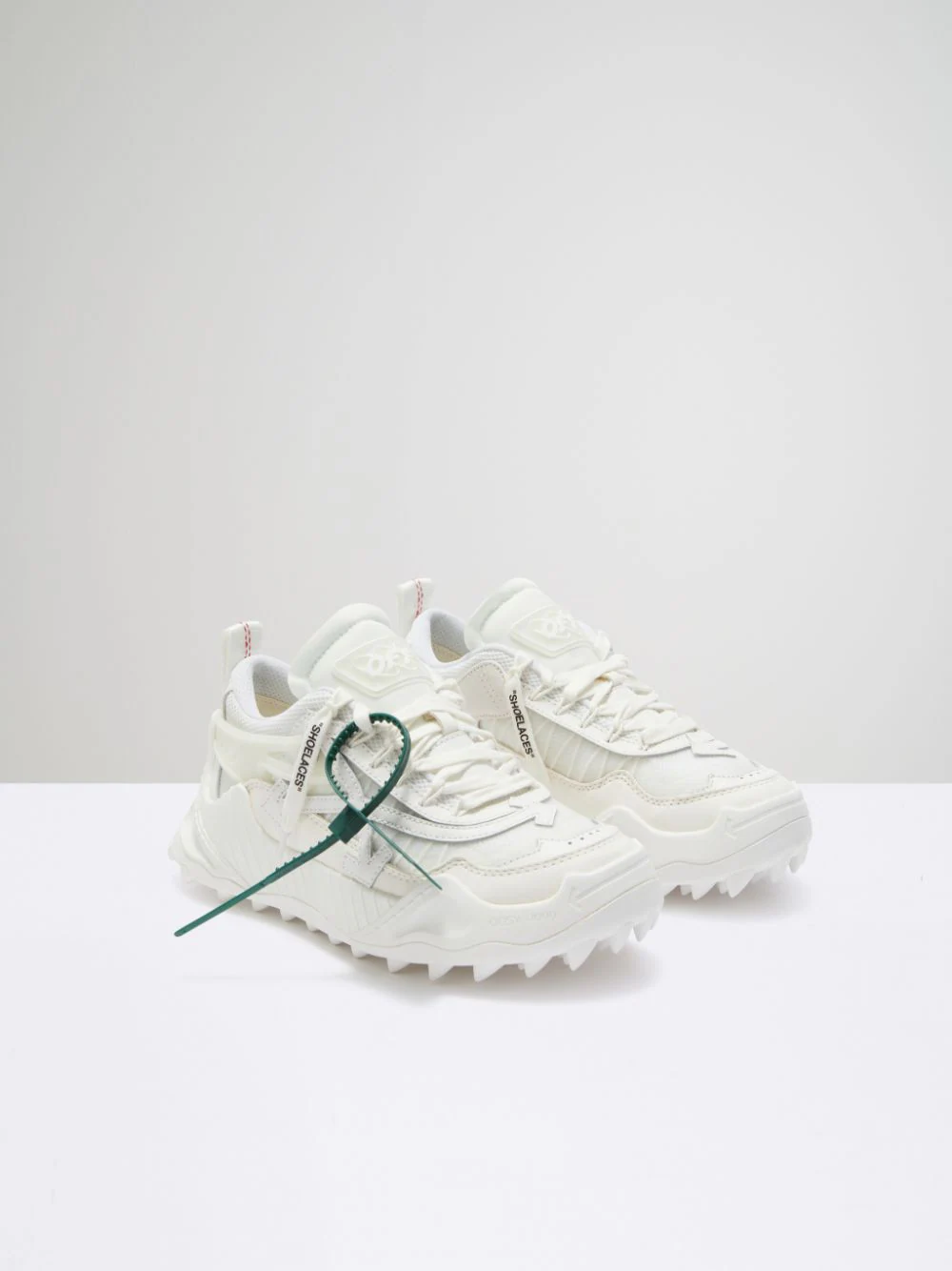 OFF WHITE