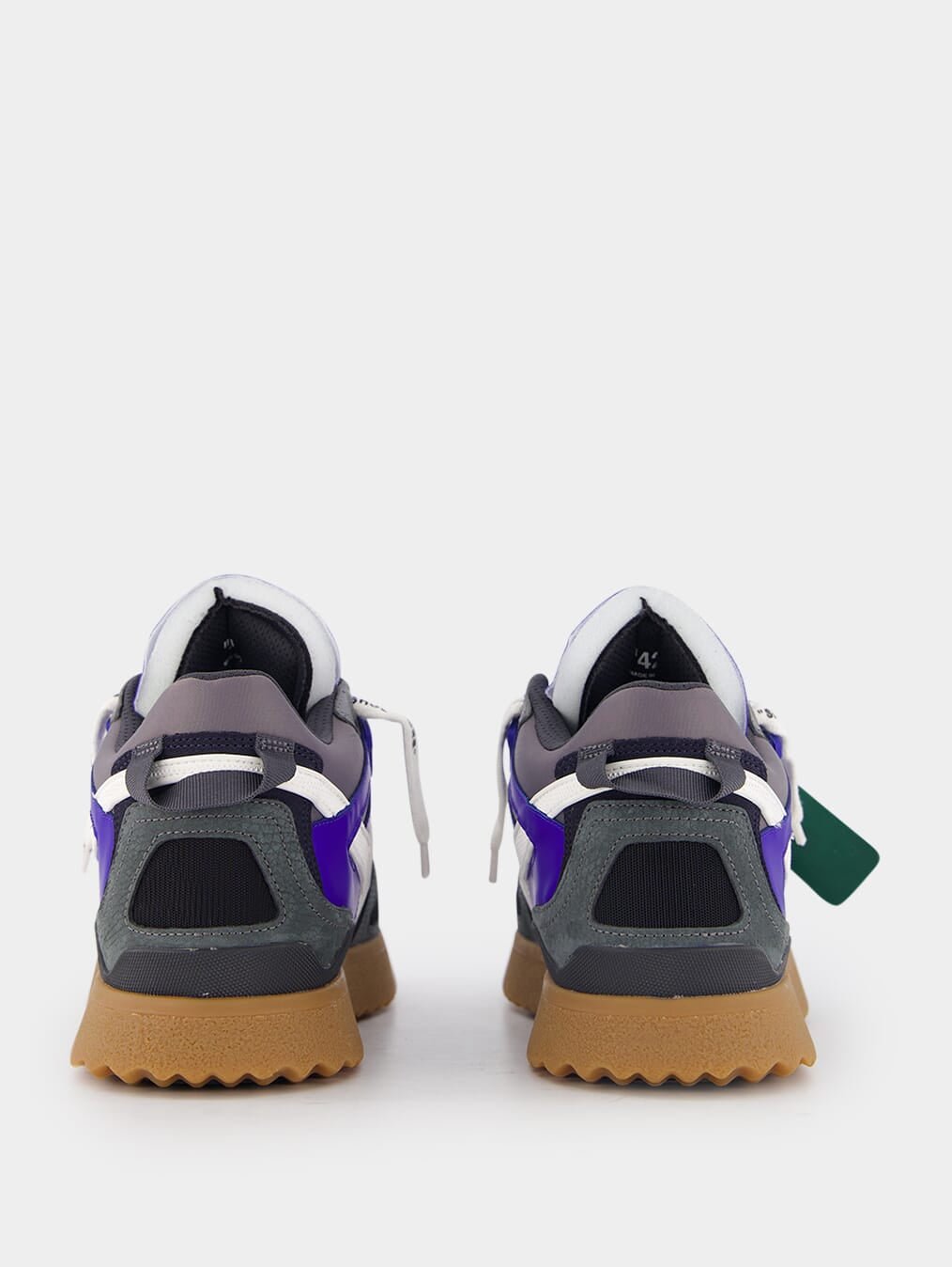 OFF WHITE