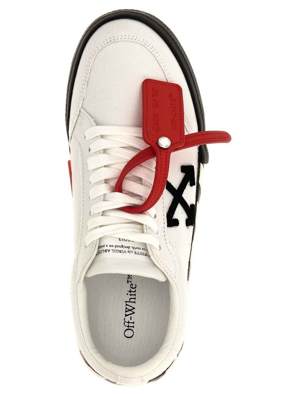 OFF WHITE