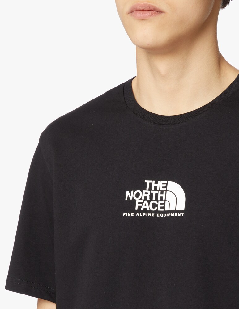 THE NORTH FACE
