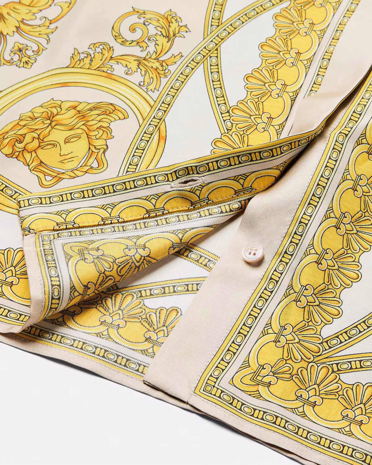 VERSACE