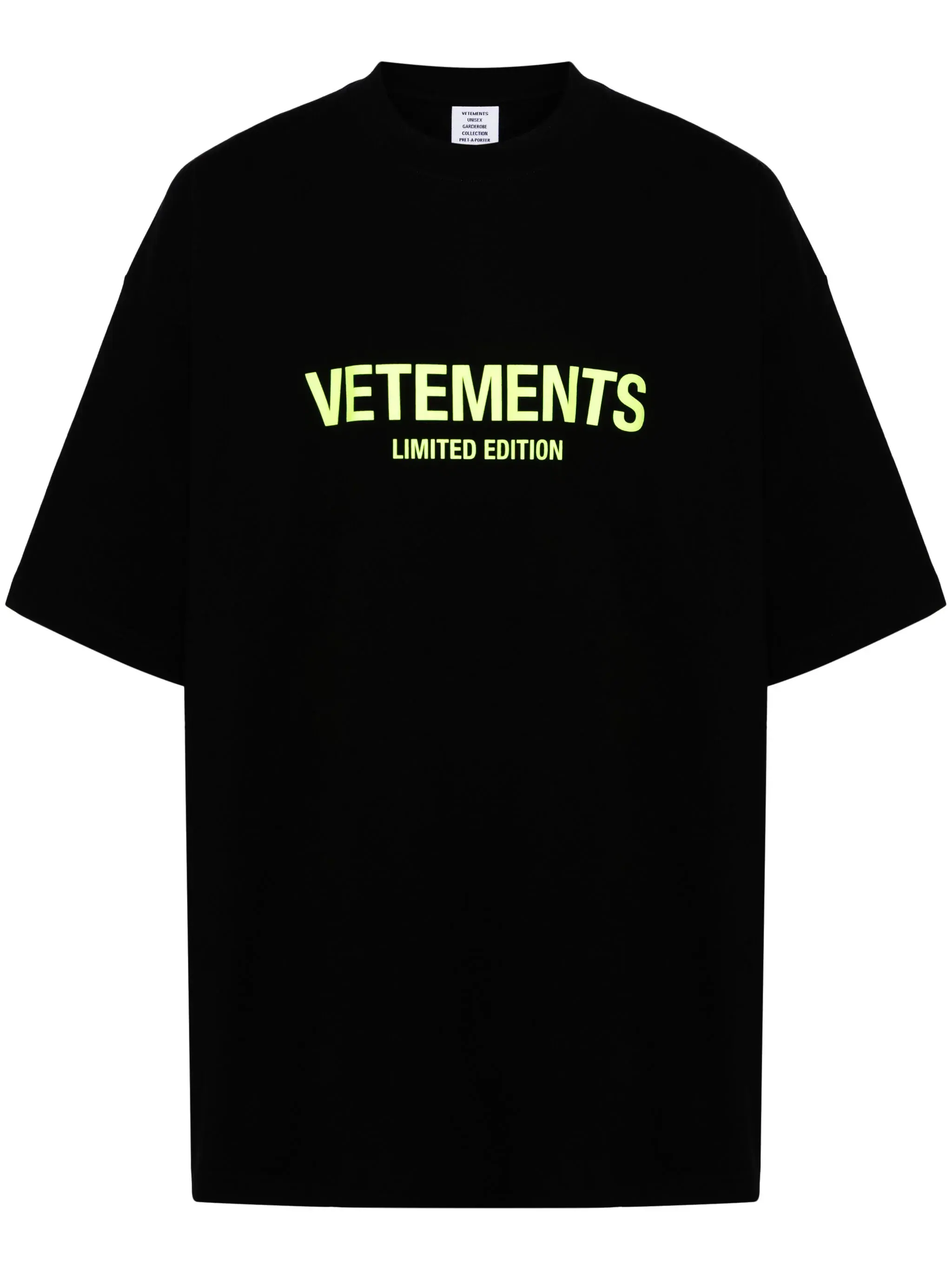 VETEMENTS