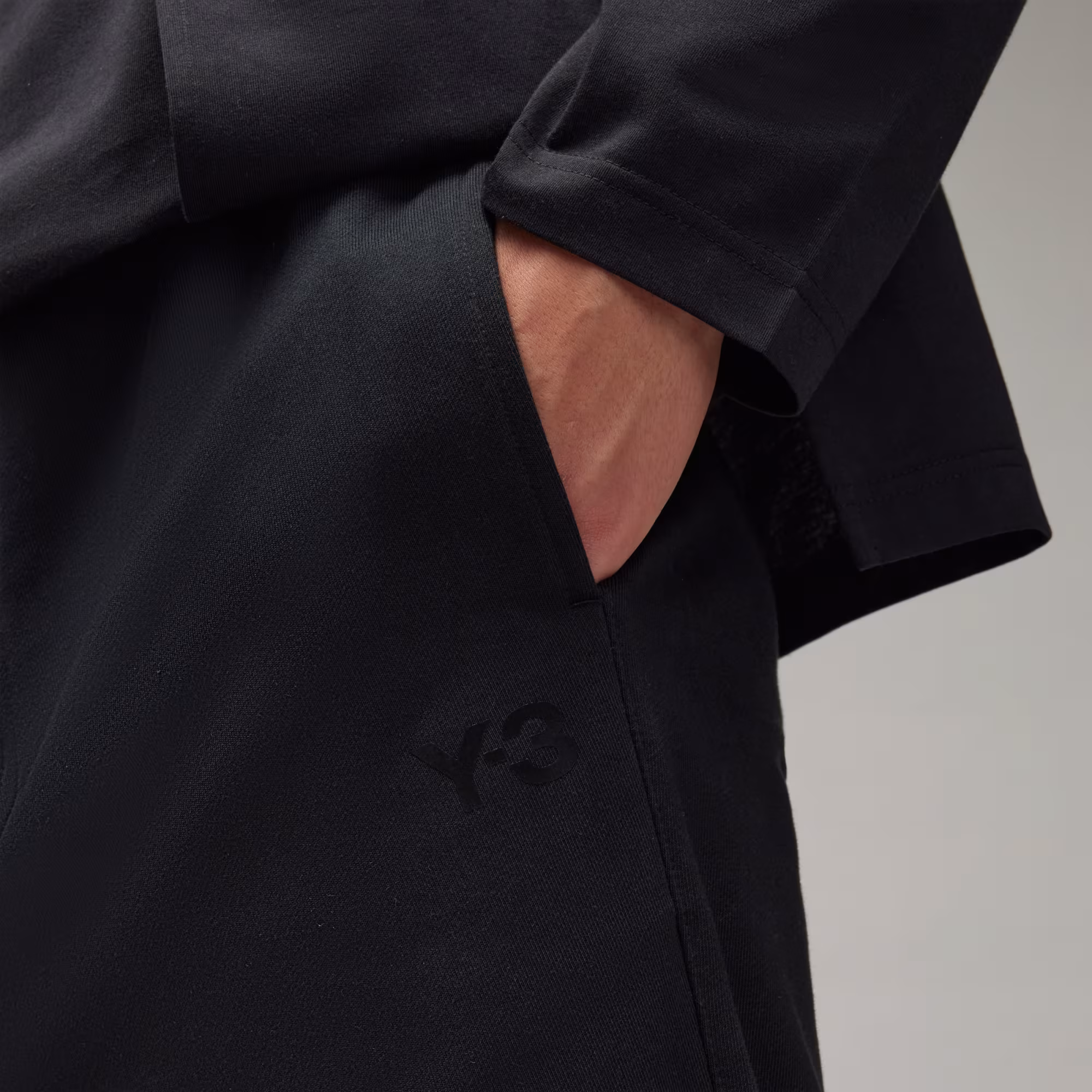 Y-3