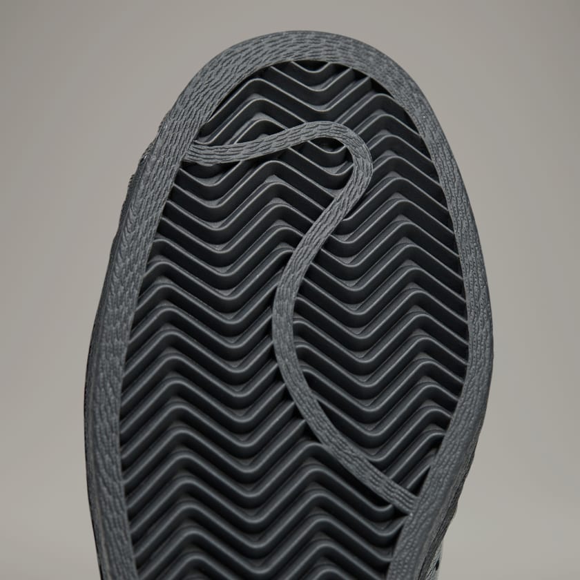 Y-3