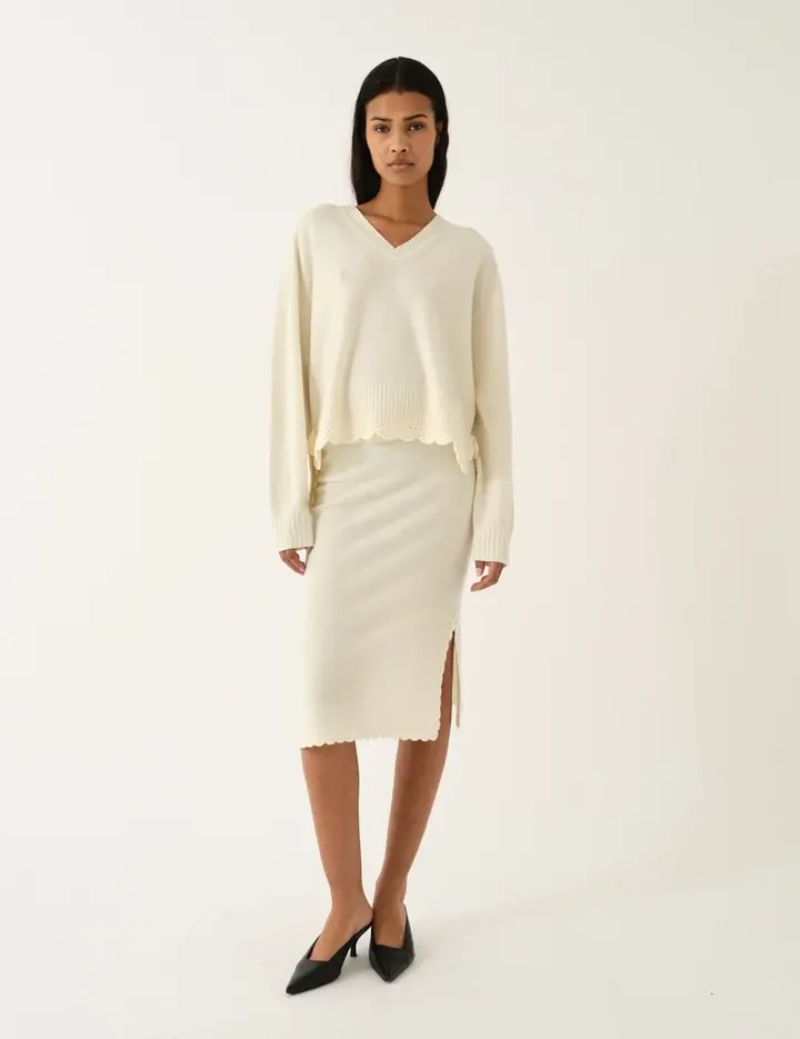 THE GARMENT