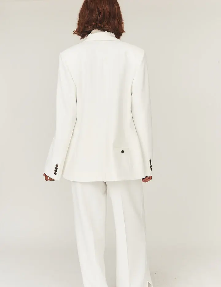 THE GARMENT