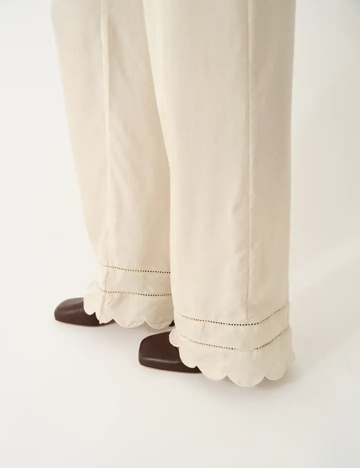 THE GARMENT