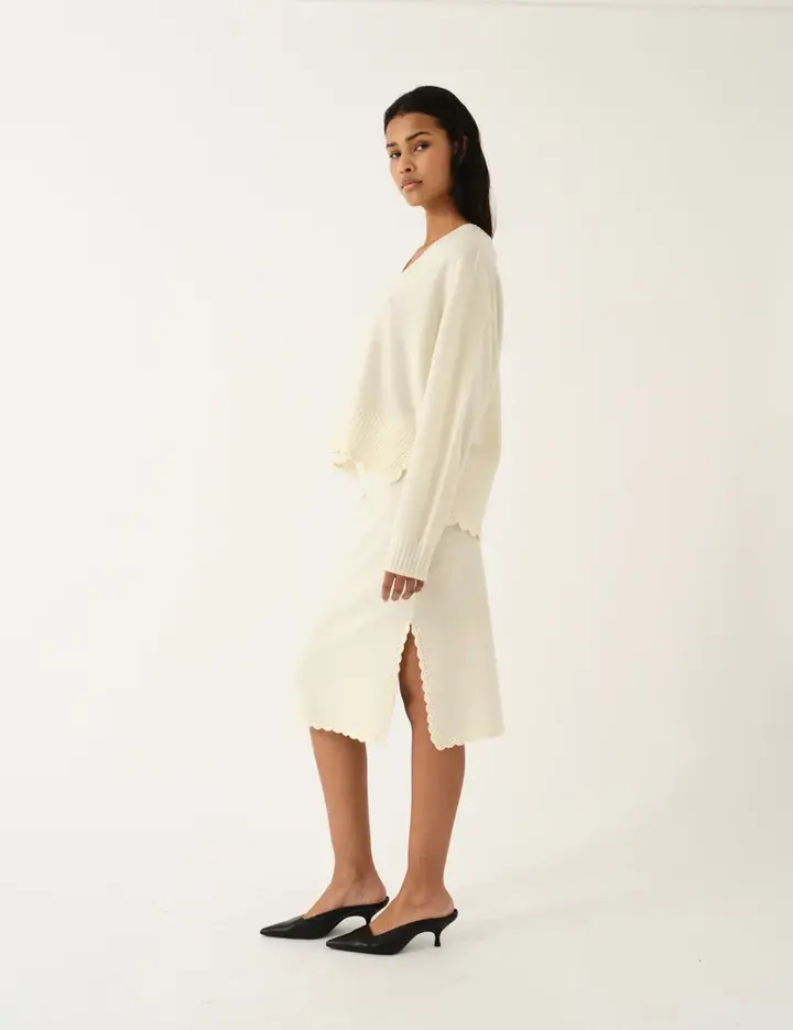 THE GARMENT